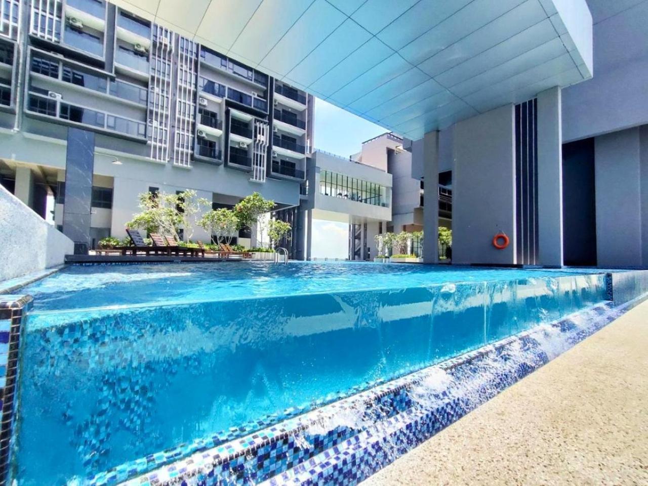 Imperio Residence Melaka Extérieur photo