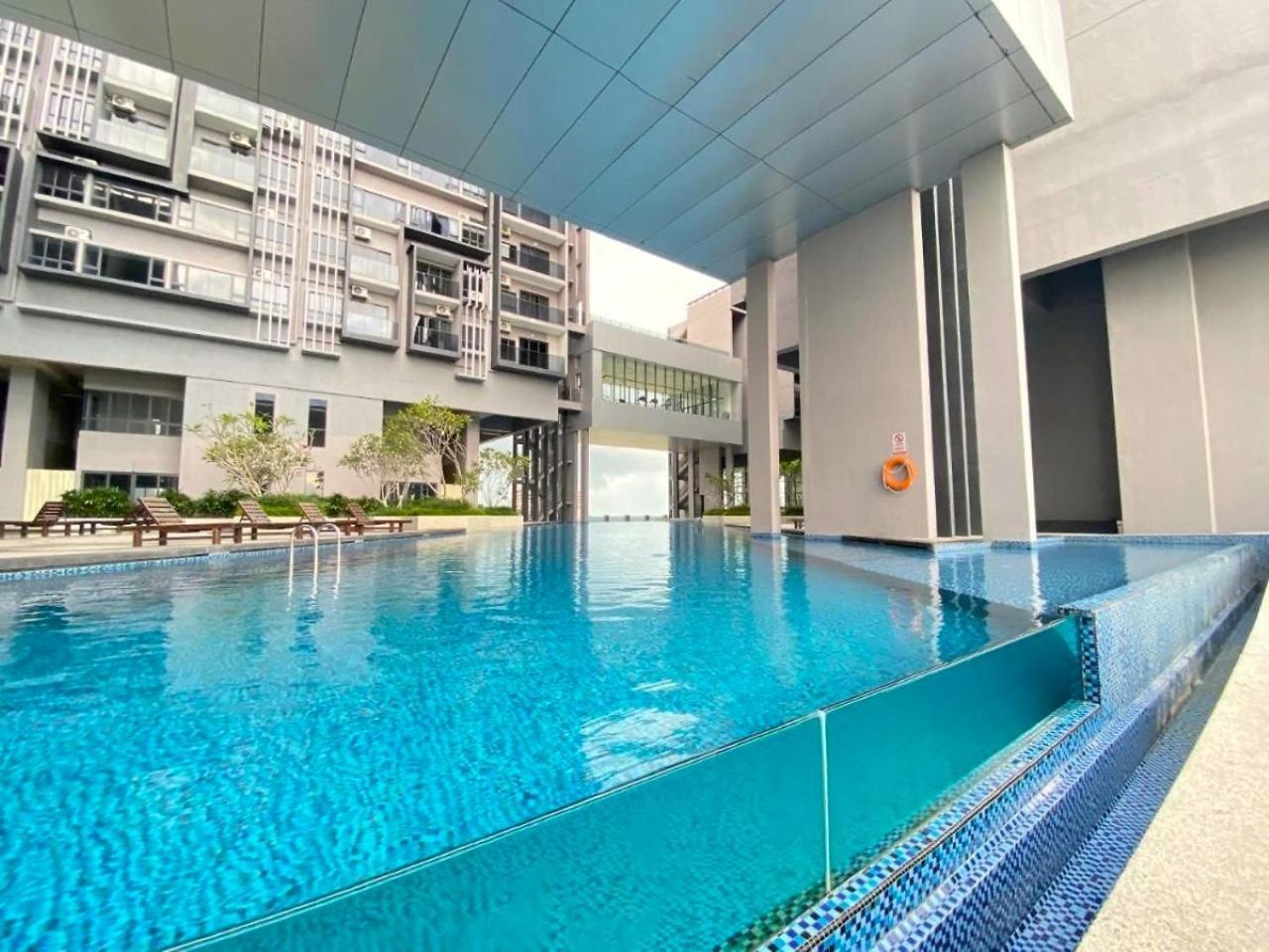 Imperio Residence Melaka Extérieur photo